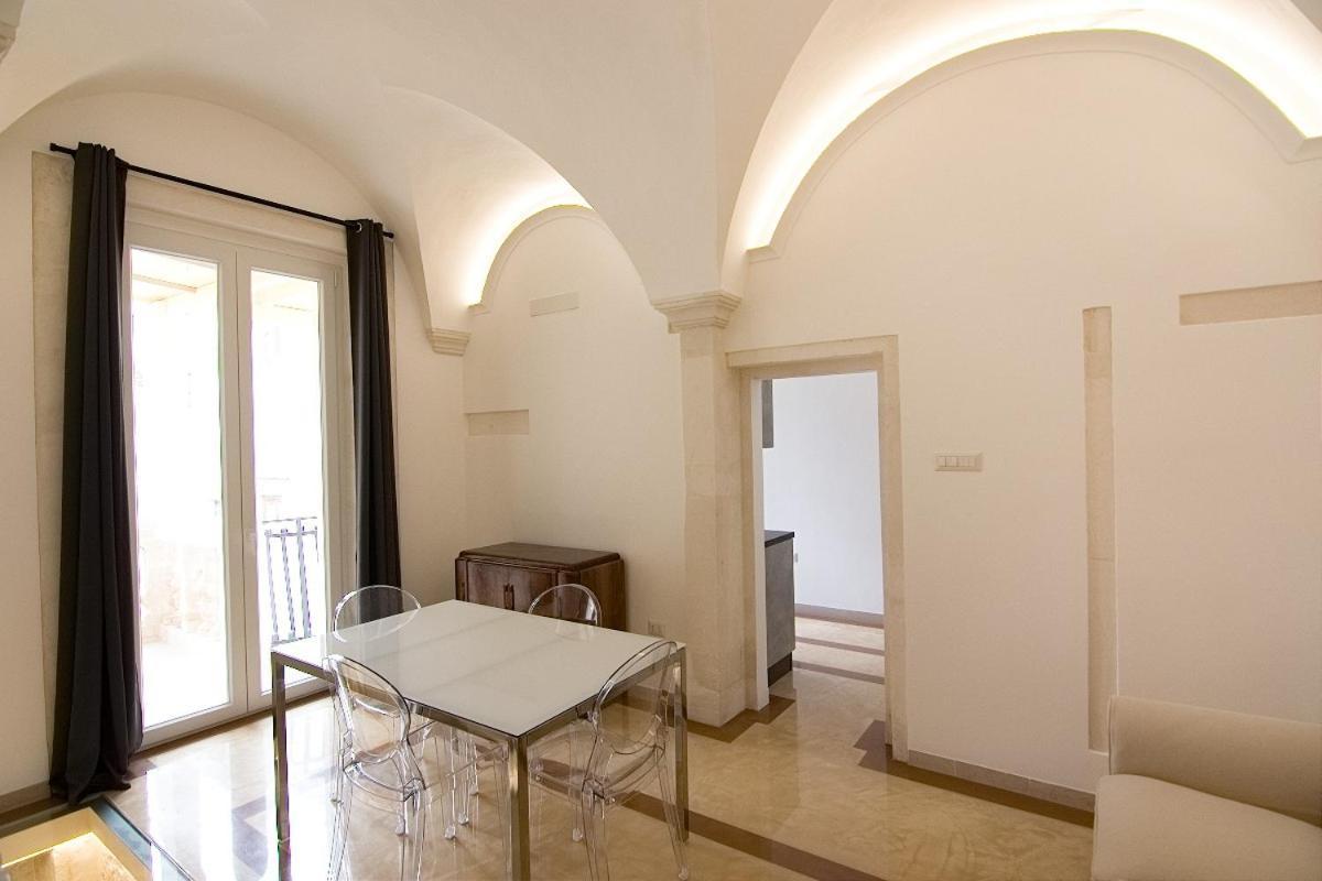 Appartamento Palazzo Ancona Martina Franca Bagian luar foto