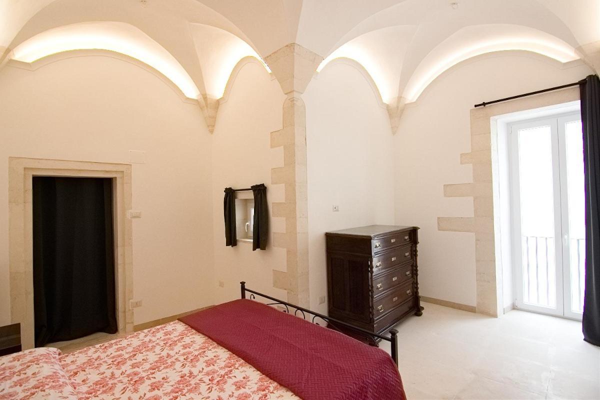 Appartamento Palazzo Ancona Martina Franca Bagian luar foto